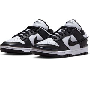 NWT NIKE Panda Dunks Twist!